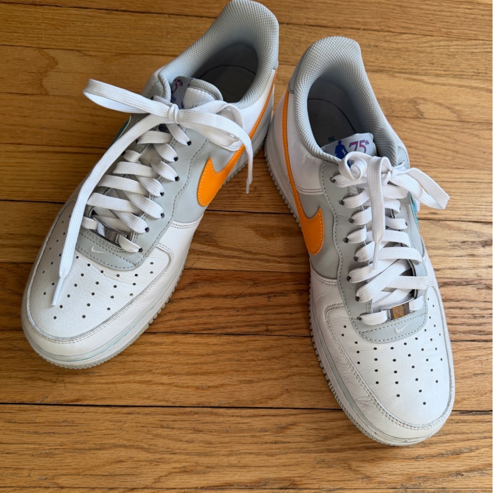 Nike Air Force 1 ‘07 LV8 NBA 75th Anniversary Men’s Size 11 - Picture 9 of 11